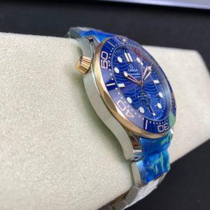 OMEGA Seamaster Diver 300M 42mm Blue Dial - Image 6
