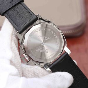 Panerai Luminor PAM005 - 1:1 Superclone - Image 7