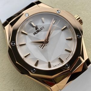 Hublot Classic Fusion ORLINSKI Rose Gold - Image 5