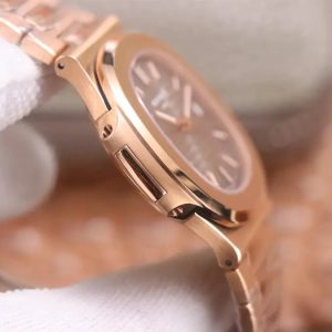 Patek Philippe Nautilus 18K Rose Gold 5711/1R -1:1 Superclone - Image 5