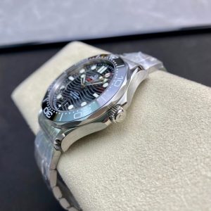 1:1 Superclone-OMEGA Seamaster Diver 300M 42mm (Black Dial seamaster) - Image 7