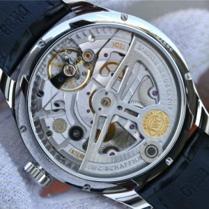 IWC Big Pilot Annual Calendar IW503502- 1:1 Superclone - Image 4