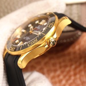 1:1 Super Clone Omega Seamaster 300M Co-Axial Master (Gold Seamaster) - Image 4