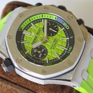 Audemars Piguet Royal Oak Offshore Diver 26703 1:1 Superclone - Image 4