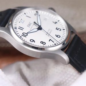World Pilot Mark XVIII watch. - Image 7