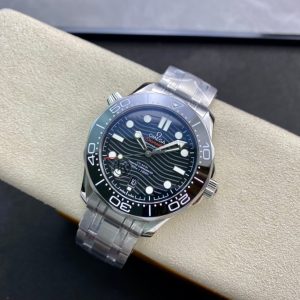 1:1 Superclone-OMEGA Seamaster Diver 300M 42mm (Black Dial seamaster) - Image 4