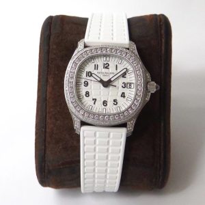 Patek Philippe Aquanaut with Diamonds Encrusted Casing-1:1 Superclone