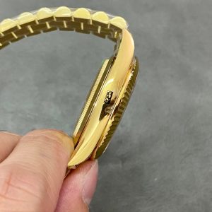 Day Date Rolex Weekly Journal 18K Yellow Gold Plated counter weight(Green dial gold daydate) - Image 5