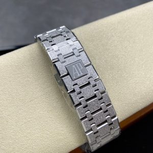 Audemars Piguet Royal Oak Frost 15410 - Image 9