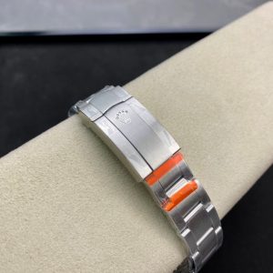 Rolex Oyster Perpetual 41 Ref: 124300(green dial oyester) - Image 9