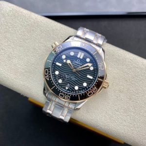 OMEGA Seamaster Diver 300M 42mm Black Dial - Image 4