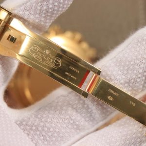 Rolex Cosmograph Daytona 116528 Yellow Gold Original Cal.4130 Movement - Image 6