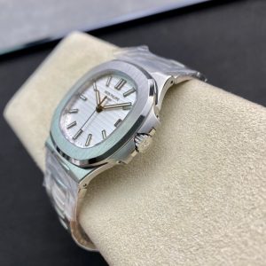 Patek Philippe 5811G Nautilus - Image 7